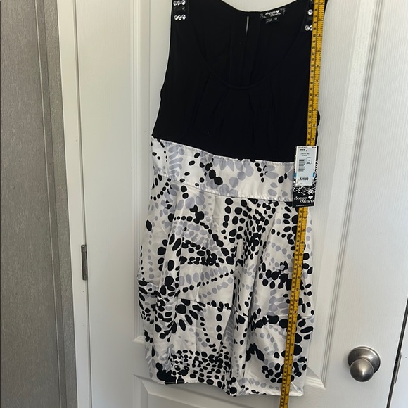 Sequin Hearts Black and White Women's Dress NWT - Picture 10 of 12